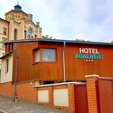 Hotel Adalbert Szent Gyoergy Haz Esztergom Exteriör bild